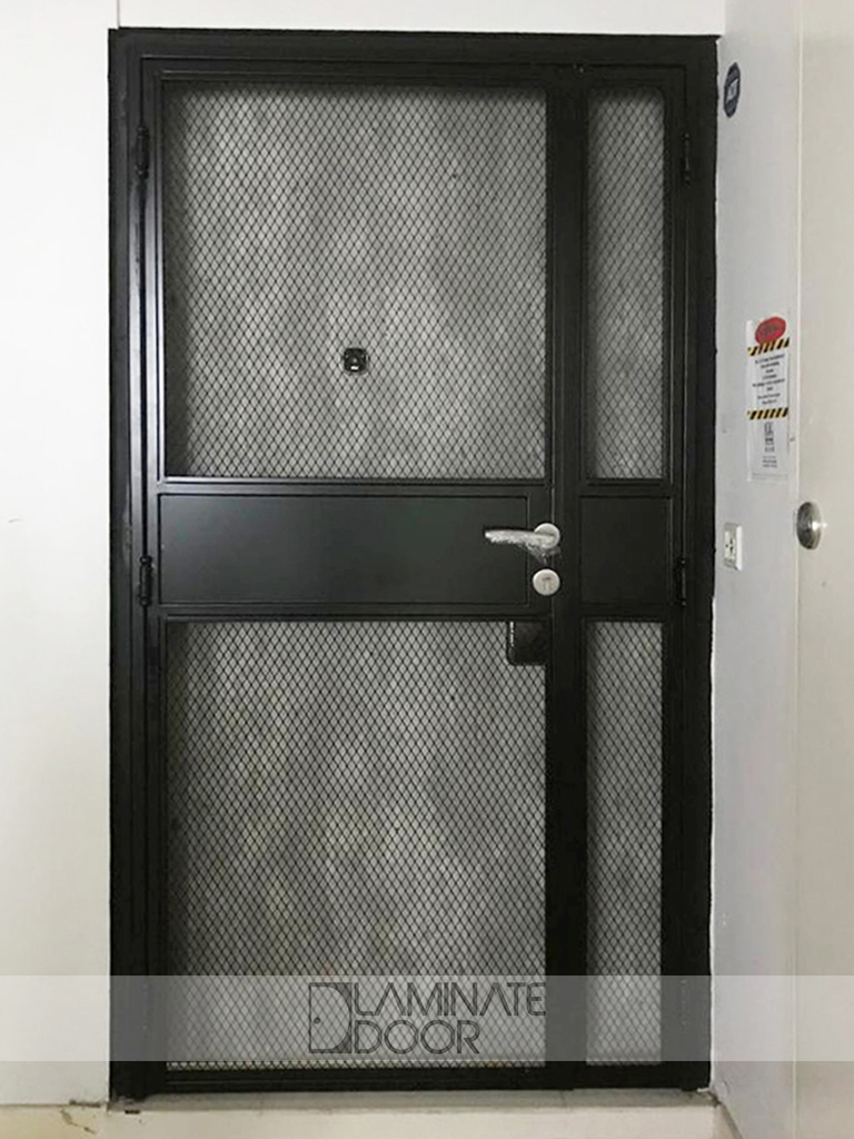 HDB Mesh Pet Gate | Main Door Gate Supplier in Singapore (768 x 1024 Pixel)