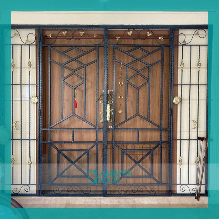 Landed House Door