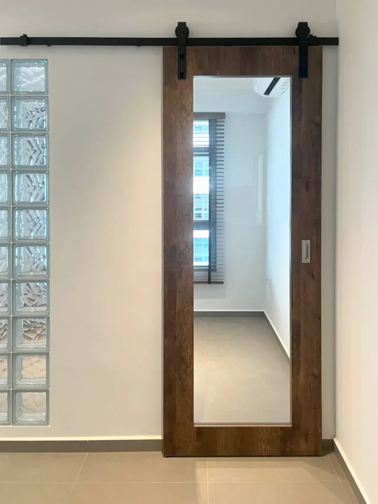 LD4R4123 sliding glass door