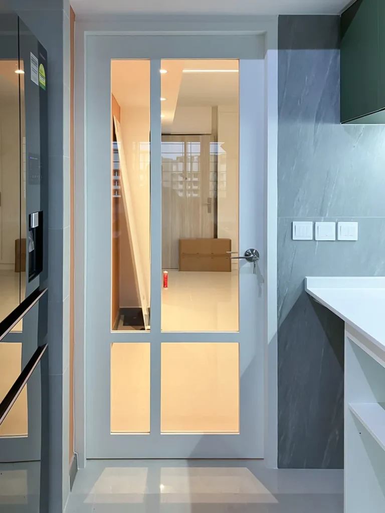LD4S3686 clear glass bedroom door